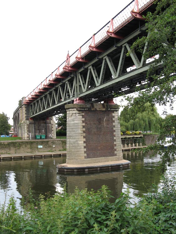 River bridge at Worcester